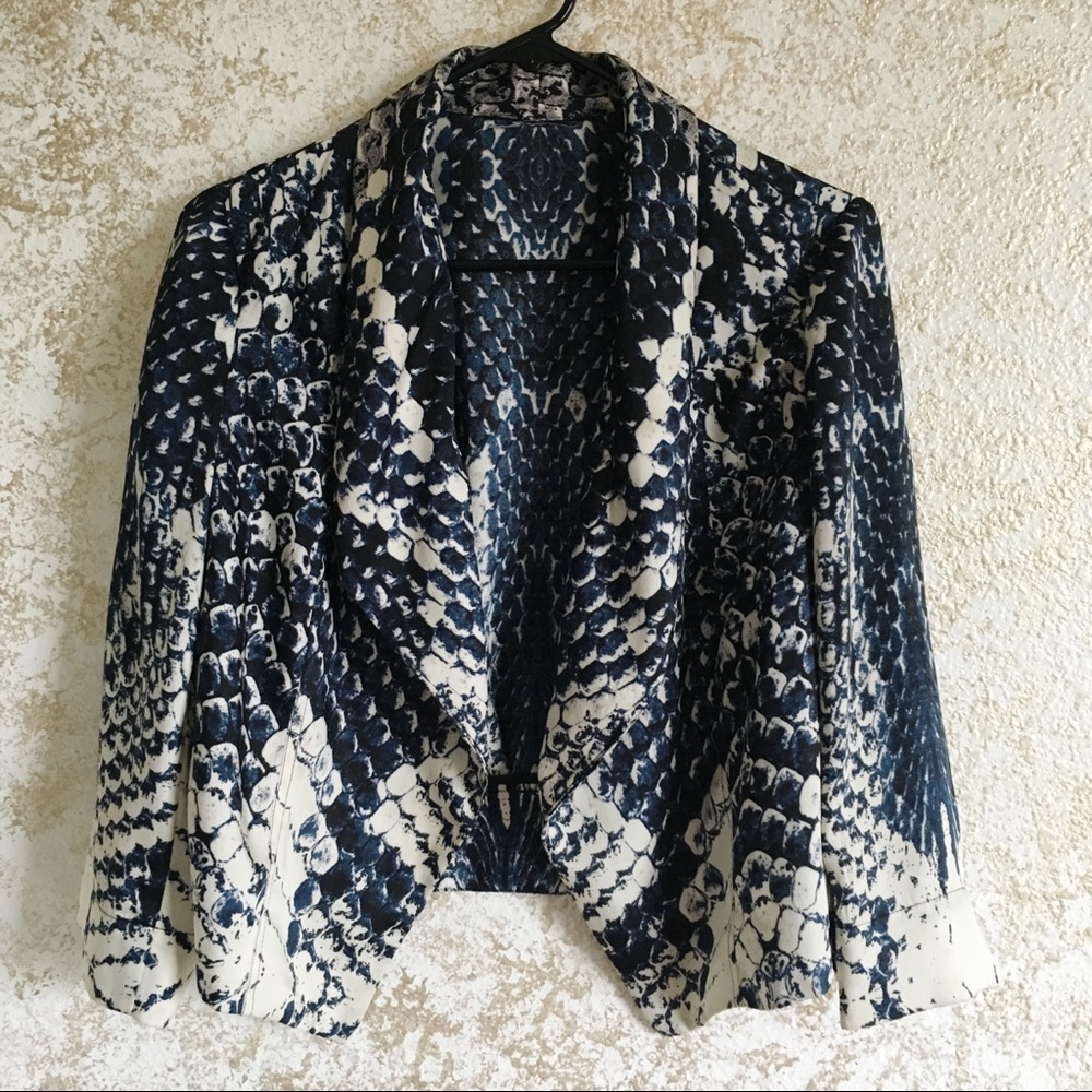 Silk snake print blazer